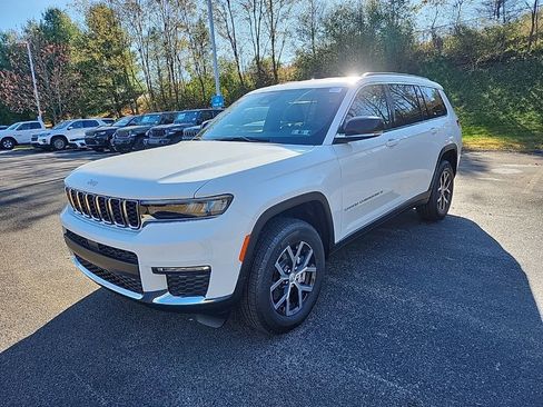 New 2025 Jeep Grand Cherokee L Limited w/ Trailer Tow Package image 7
