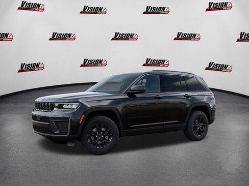 New 2026 Jeep Grand Cherokee Altitude AWD/4WD image 2