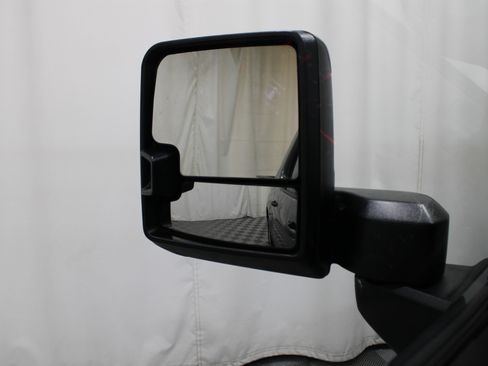 Used 2020 Chevrolet Silverado 1500 Custom w/ Custom Max Trailering Package image 12