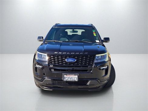 Used 2019 Ford Explorer Sport image 2