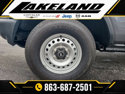 Used 2025 Ford Bronco 4-Door AWD/4WD image 9