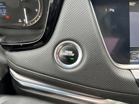 Used 2018 Cadillac XT5 Premium Luxury AWD/4WD image 33