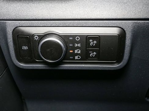 Used 2025 Ford Mustang Coupe image 32