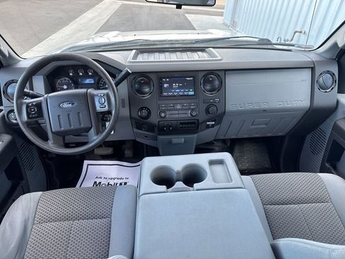 Used 2016 Ford F250 XL w/ Power Equipment Group image 10