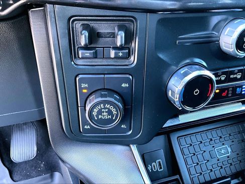 Used 2025 Ford F150 Raptor w/ Equipment Group 803A Raptor R AWD/4WD image 36