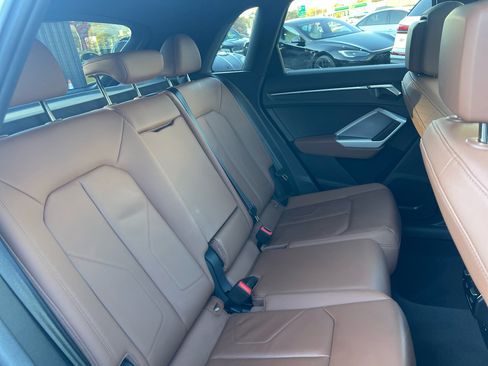 Used 2023 Audi Q3 2.0T Premium w/ Convenience Package image 37