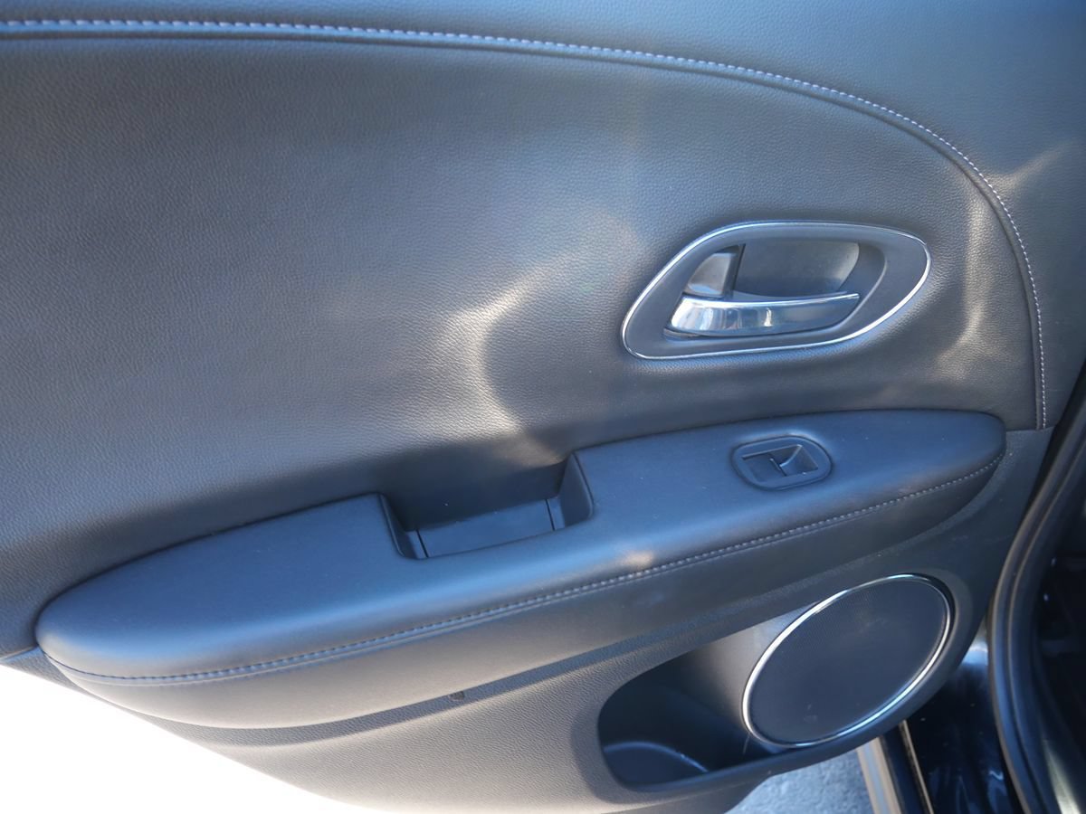 Used 2016 Honda HR-V EX-L image 26