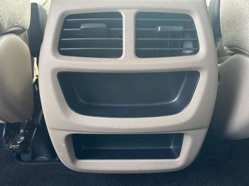 Used 2019 Honda Pilot LX image 18