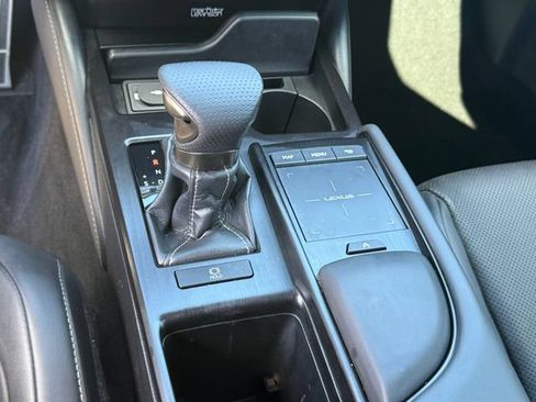Used 2020 Lexus ES 350 F Sport w/ Accessory Package FWD image 19