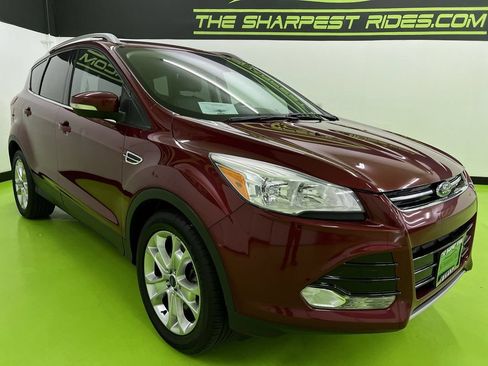 Used 2016 Ford Escape Titanium AWD/4WD image 2
