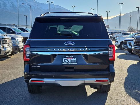 Used 2024 Ford Expedition Limited image 4