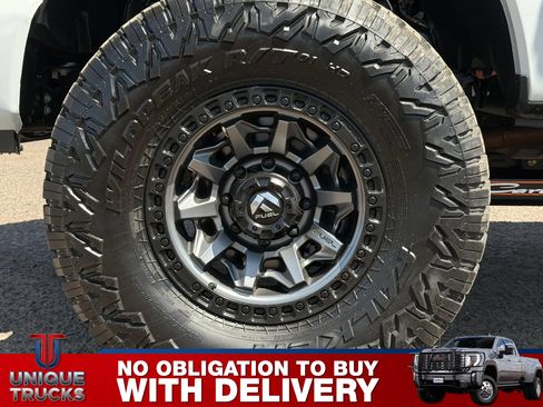 Used 2026 Ford F250 Platinum w/ Tremor Off-Road Package AWD/4WD image 7