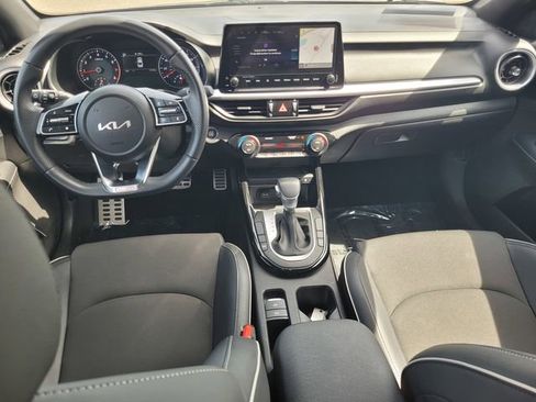 Used 2023 Kia Forte GT-Line w/ GT-Line Premium Package FWD image 14