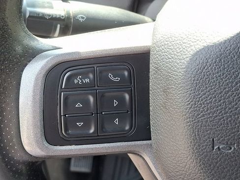 Used 2022 RAM 5500 Tradesman w/ Chrome Appearance Group AWD/4WD image 16