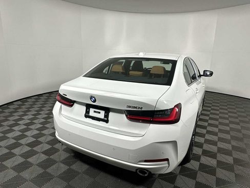 New 2026 BMW 330i xDrive Sedan w/ Premium Package image 9