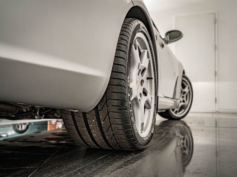 Used 2005 Porsche 911 Carrera S image 56