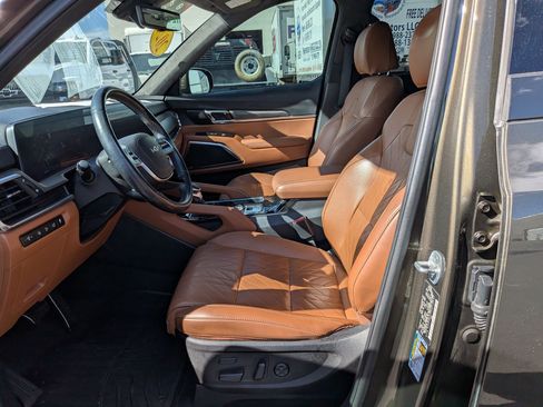 Certified 2024 Kia Telluride SX Prestige X-Line AWD/4WD image 23