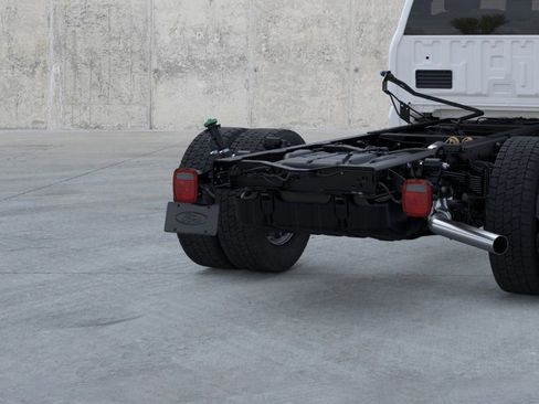 New 2025 Ford F450 XL w/ XL Chrome Package AWD/4WD image 23