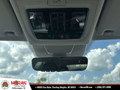 Used 2026 Volkswagen Tiguan SE AWD/4WD image 24