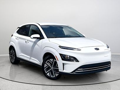Used 2023 Hyundai Kona SE