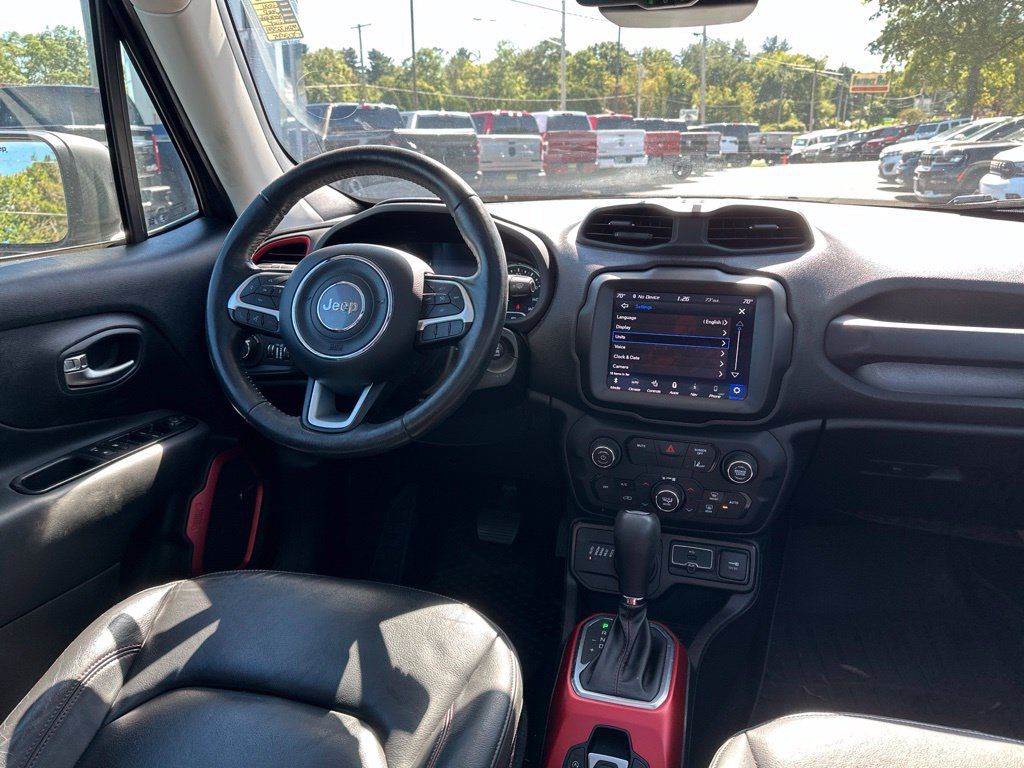 Used 2021 Jeep Renegade Trailhawk w/ Sun & Sound Group AWD/4WD image 4