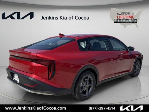 New 2026 Kia K4 FWD image 4
