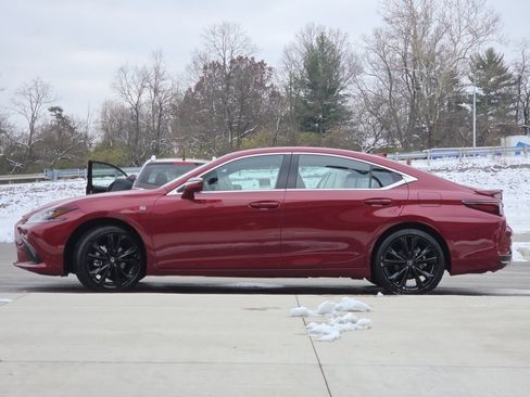 Certified 2025 Lexus ES 300h w/ Premium Package image 25