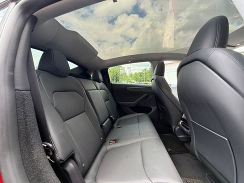 Used 2026 Tesla Model Y Long Range AWD/4WD image 26