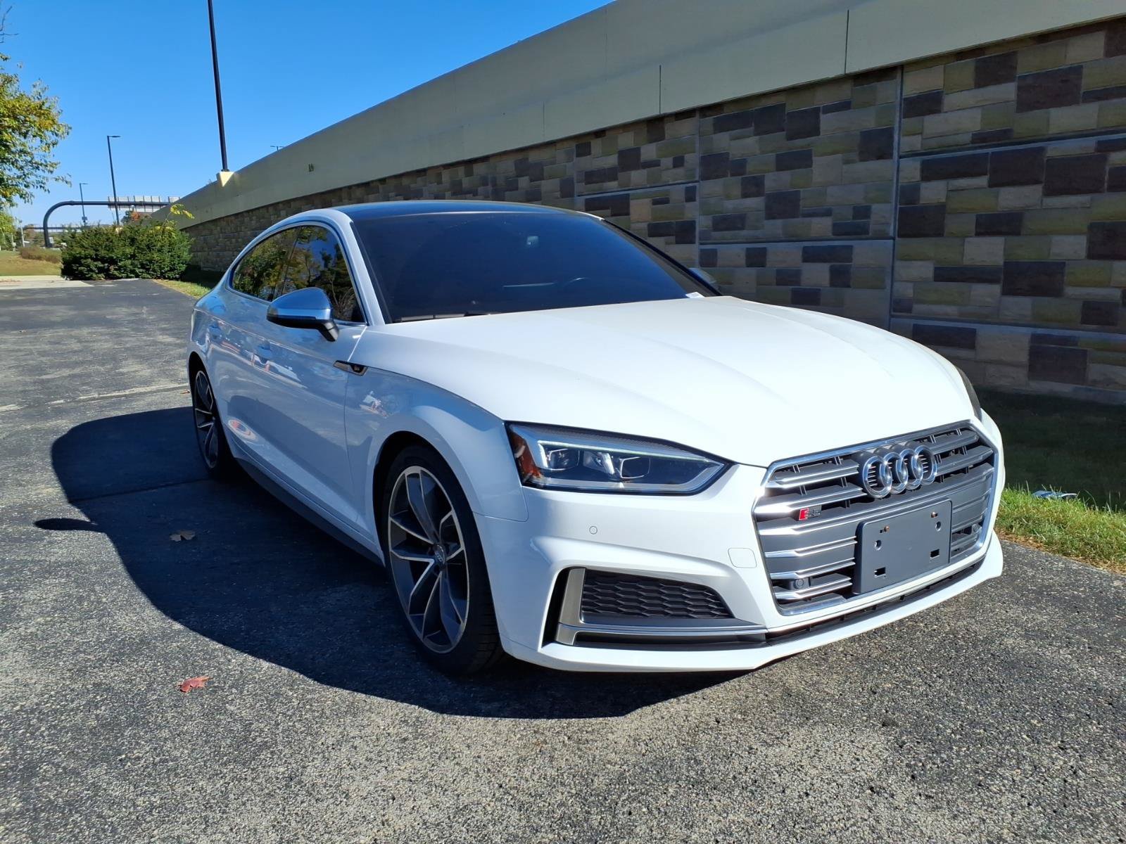 Used 2018 Audi S5 Premium Plus w/ Navigation Package AWD/4WD image 2