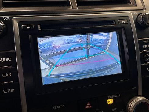 Used 2014 Toyota Camry LE FWD image 13