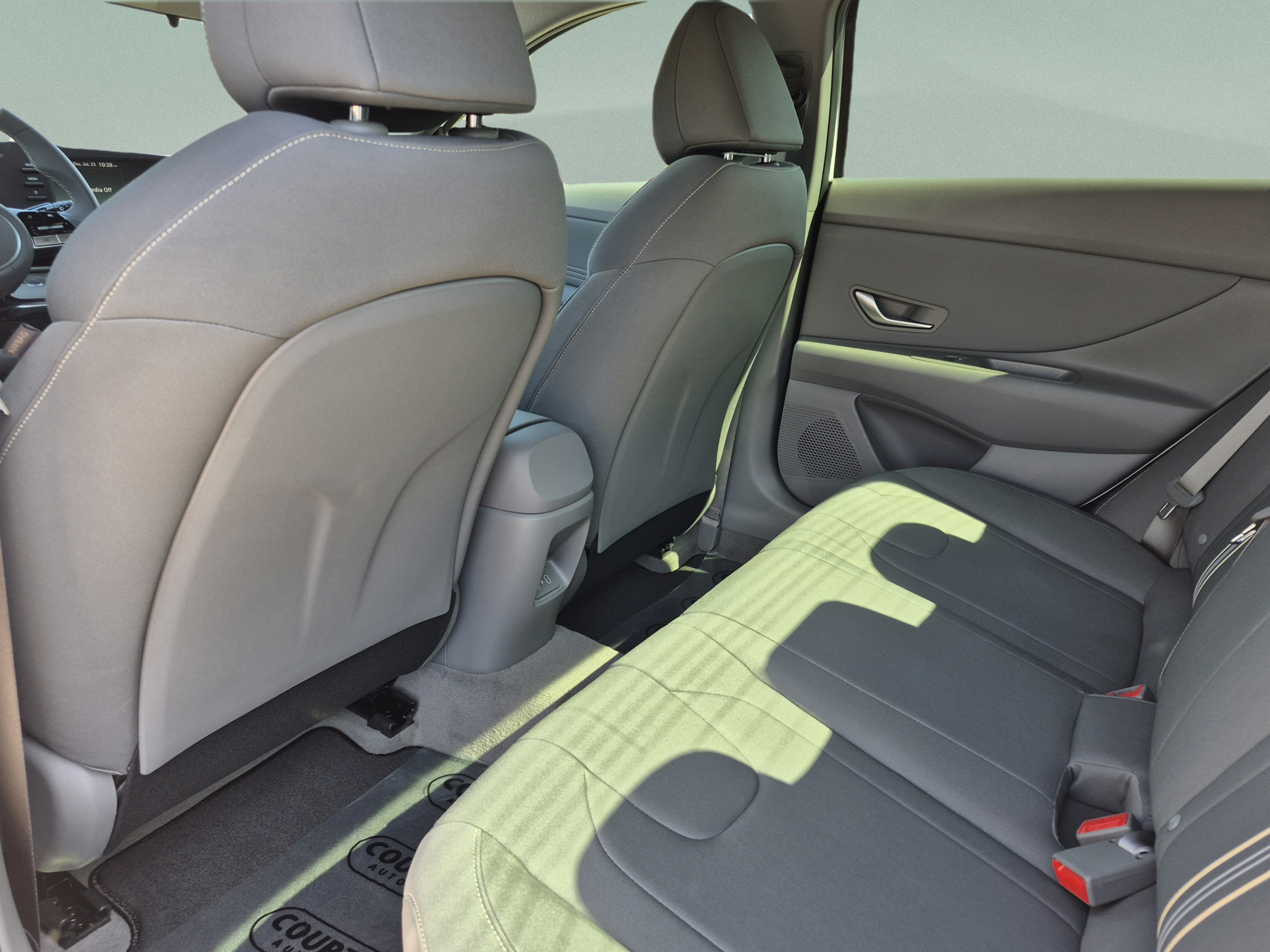 Certified 2026 Hyundai Elantra Sport FWD image 15