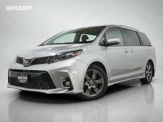 Used 2020 Toyota Sienna SE w/ Carpet Mat Package FWD video 1