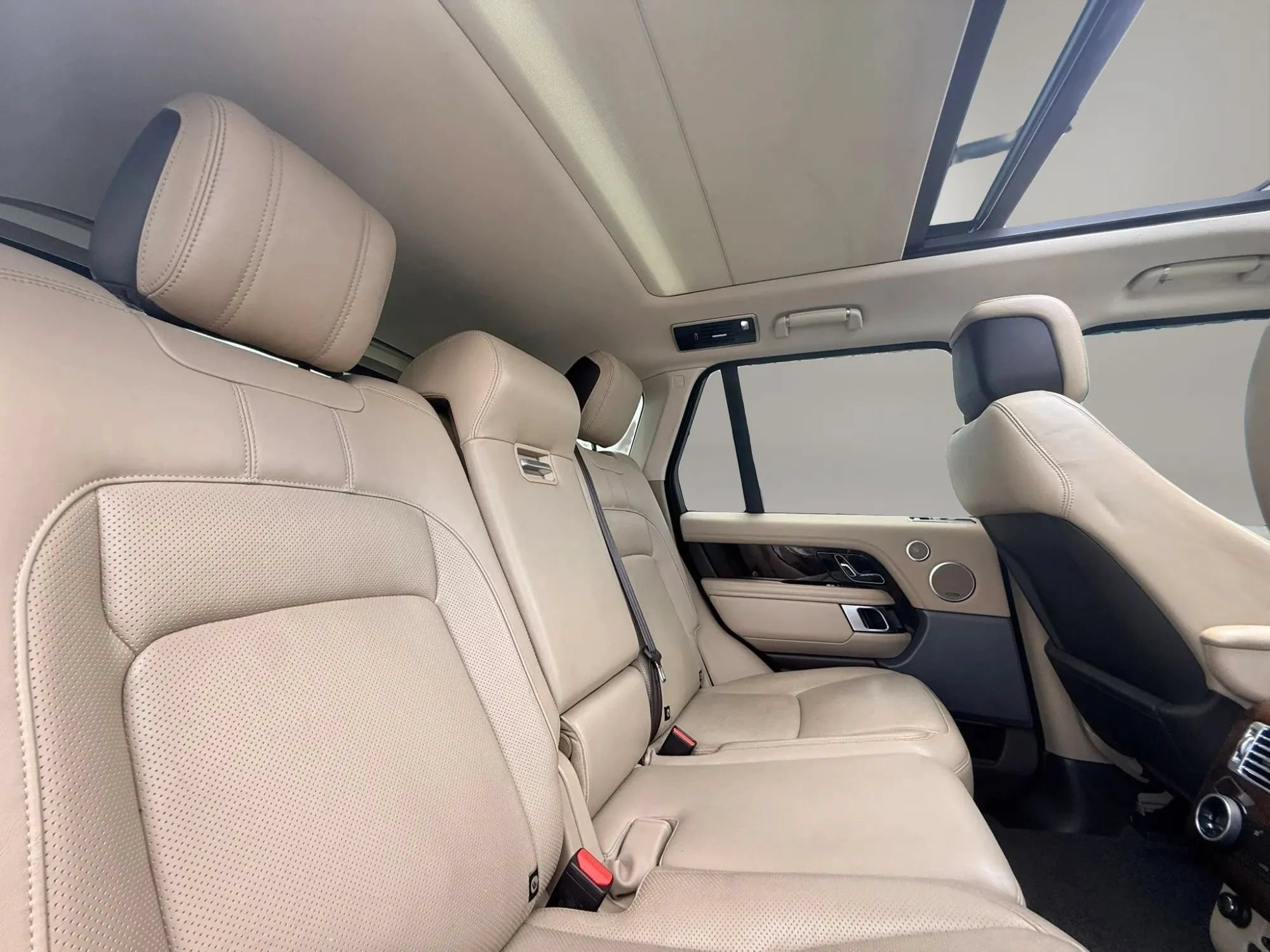 Used 2020 Land Rover Range Rover HSE AWD/4WD image 15