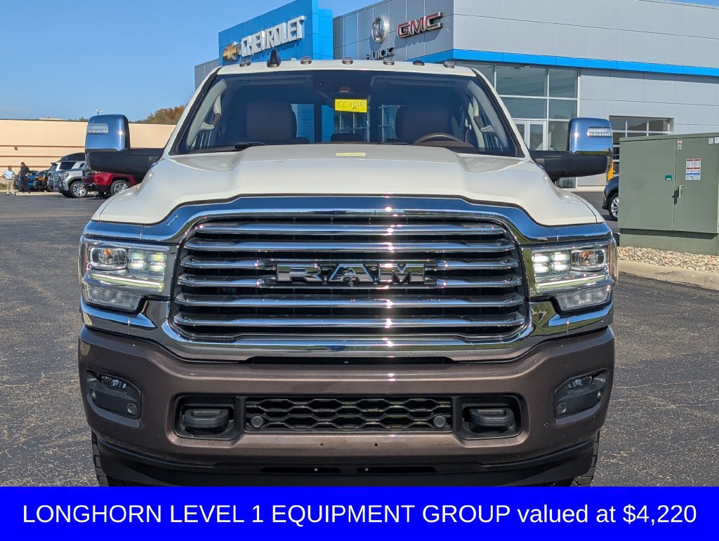 Used 2023 RAM 2500 Limited AWD/4WD image 2