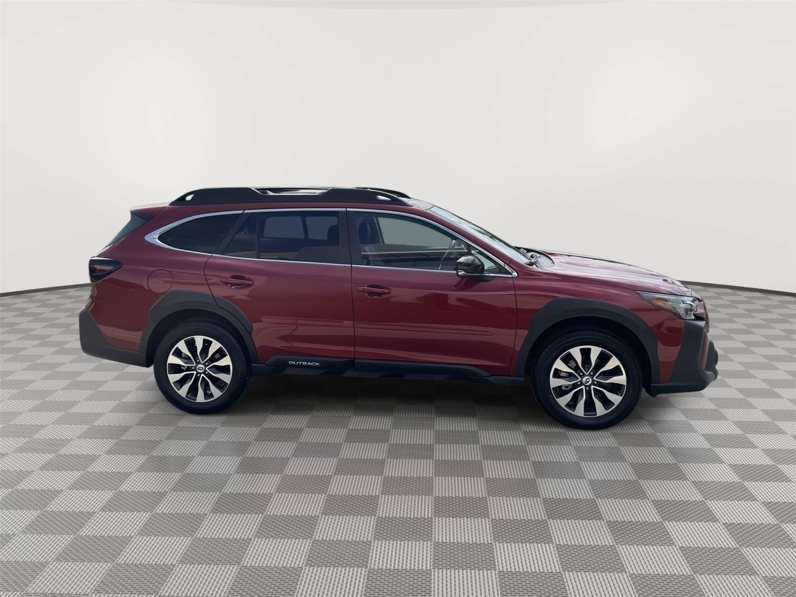 Used 2025 Subaru Outback Limited XT AWD/4WD image 16