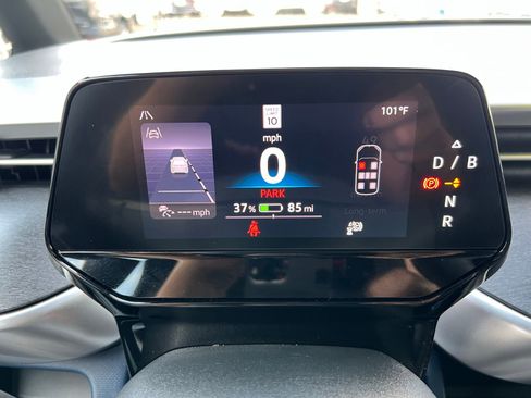 Used 2025 Volkswagen ID. Buzz Pro S RWD image 35