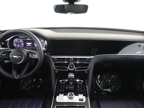 Used 2023 Bentley Flying Spur S V8 AWD/4WD image 4