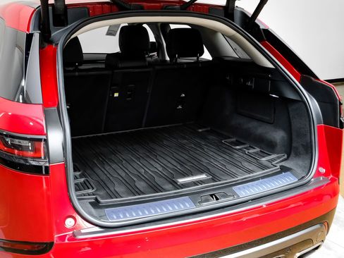 Used 2023 Land Rover Range Rover Velar R-Dynamic S image 55