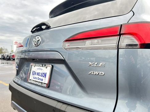 Used 2026 Toyota Corolla Cross XLE w/ Convenience Package image 12