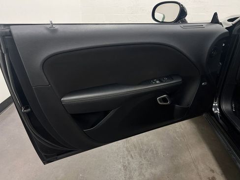 Used 2023 Dodge Challenger R/T RWD image 12