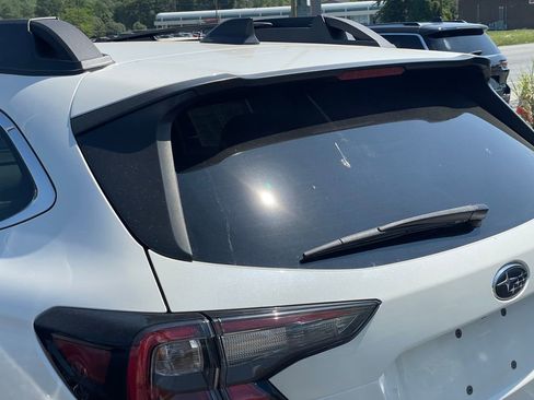 Used 2022 Subaru Outback Premium image 25