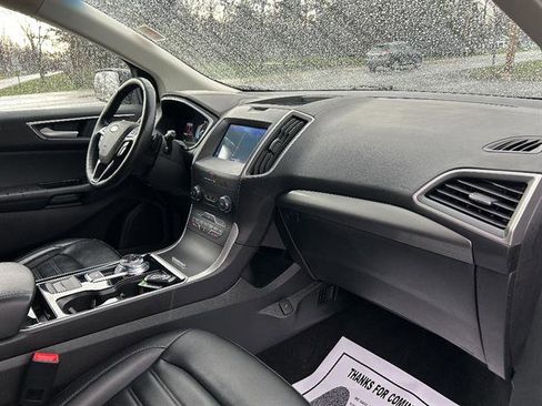 Used 2020 Ford Edge SEL w/ Convenience Package image 39
