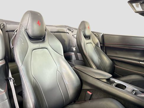 Certified 2019 Ferrari Portofino RWD image 4