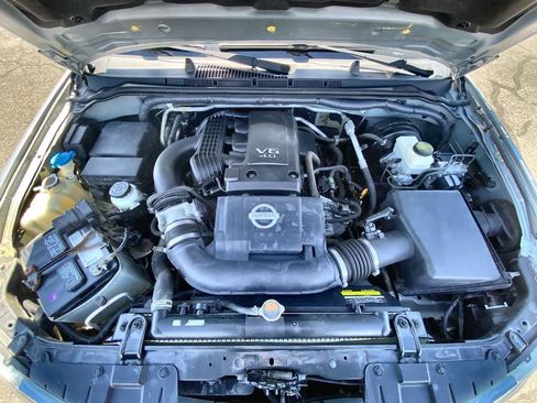 Used 2014 Nissan Frontier SV RWD image 23