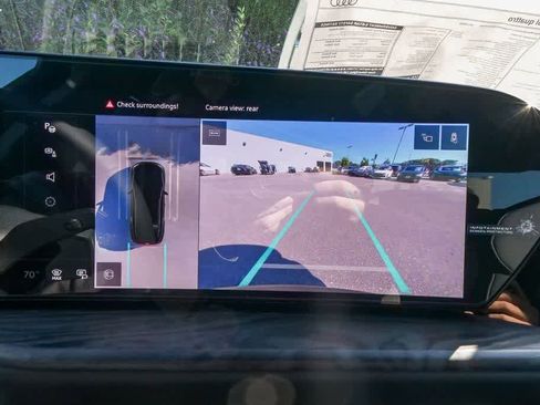 New 2025 Audi Q5 Premium Plus image 17