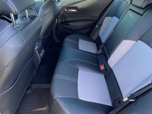 Certified 2025 Toyota Corolla XSE image 18