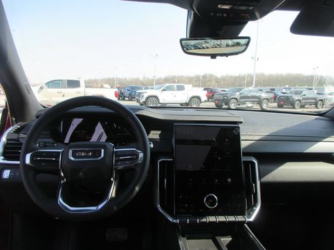 New 2026 GMC Acadia Elevation w/ Elevation Premium Package FWD image 17