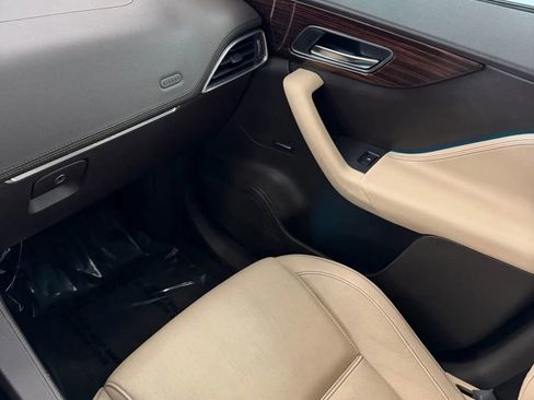 Used 2020 Jaguar F-PACE Prestige image 26