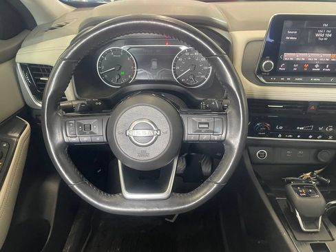 Certified 2022 Nissan Rogue SV w/ SV Premium Package FWD image 13