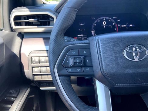 Used 2026 Toyota Tacoma TRD Off-Road AWD/4WD image 23